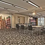 Western President Hotel
