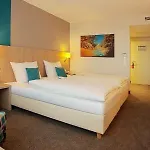 Western President Hotel