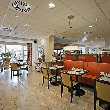 Western President 4* Bonn