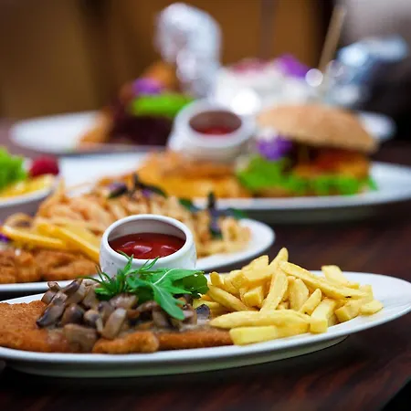 Western President Hotel 4*