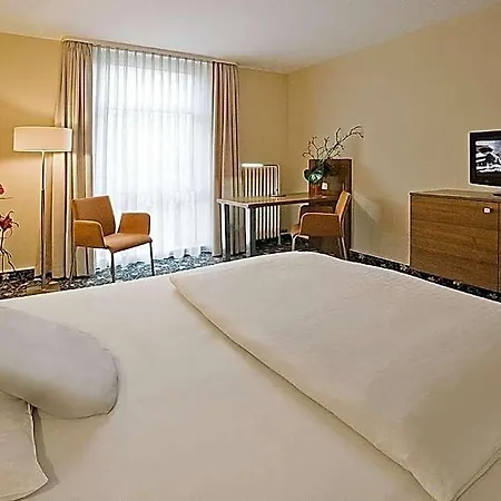 Western President Szálloda 4*