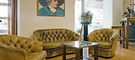 Western President Hotel 4*