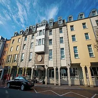 Western President Hotel