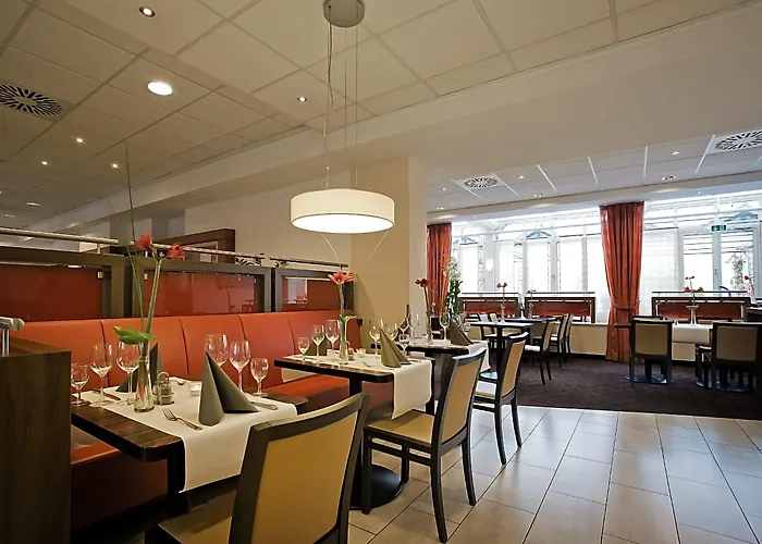 Western President 4*