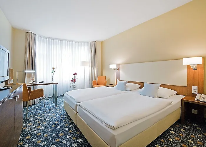 Western President Hotell 4*