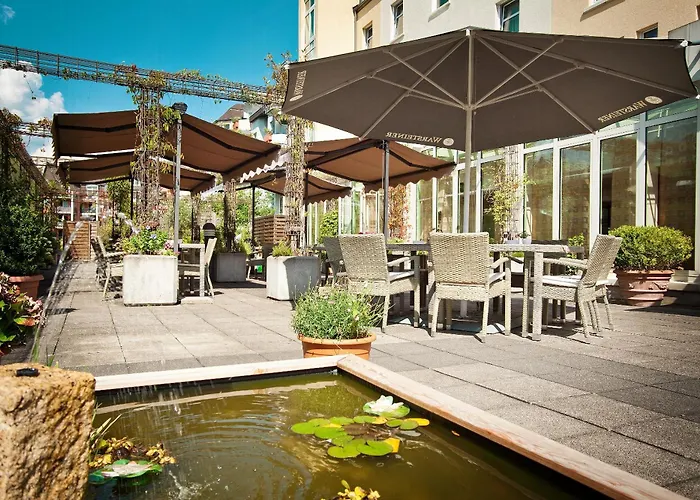 Western President 4*