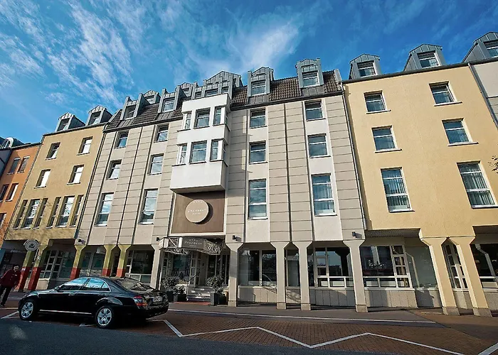 Western President 4*