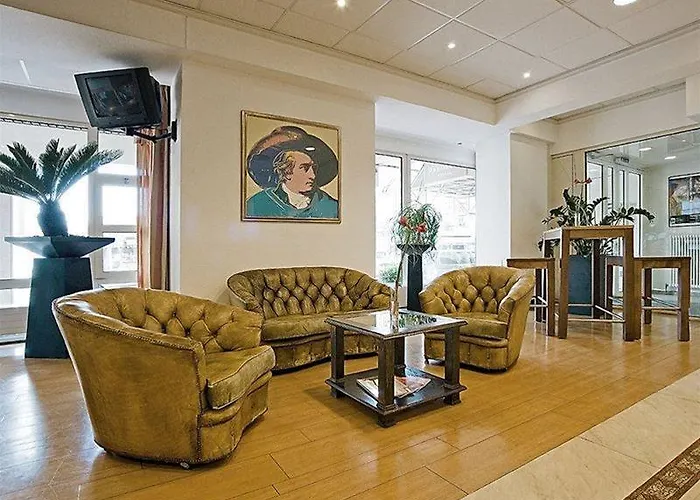 Hotell Western President 4*